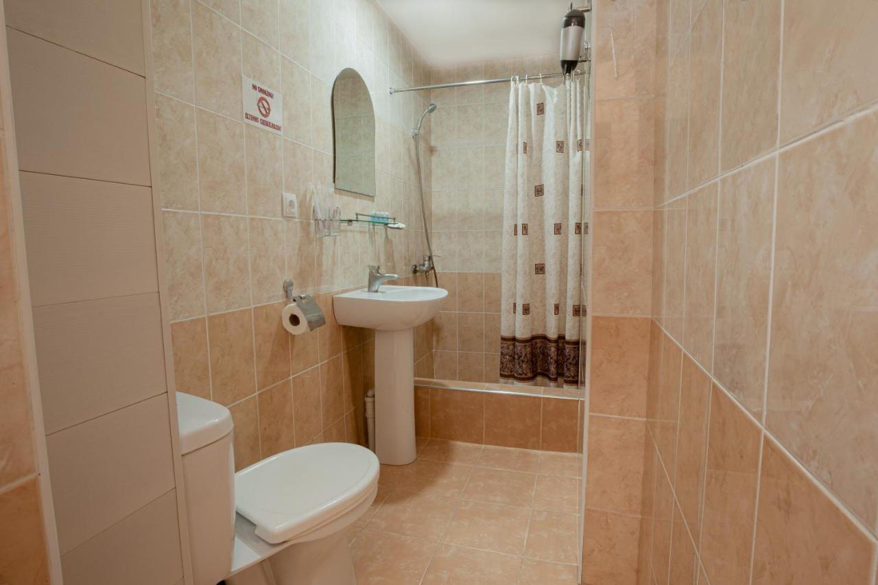 Rohat Hotel Chilonzor Tashkent Exterior photo