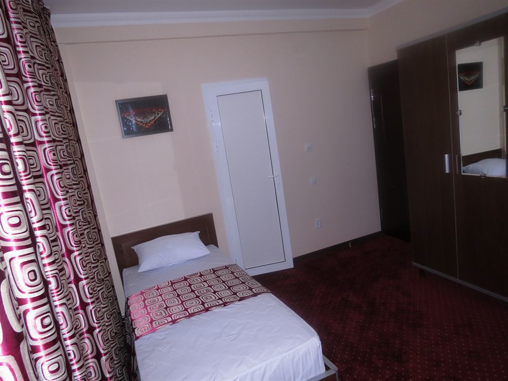 Rohat Hotel Chilonzor Tashkent Exterior photo