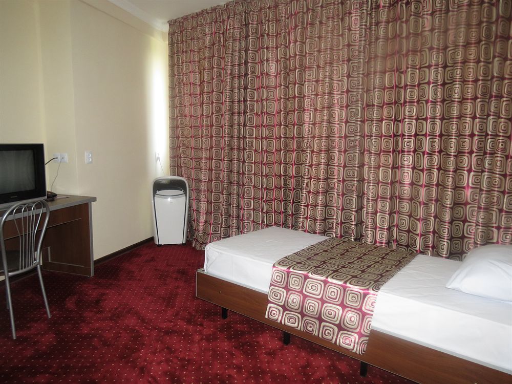 Rohat Hotel Chilonzor Tashkent Exterior photo